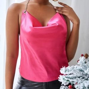 🎶 2/$10 Draped Collar Chain Satin Halter Top